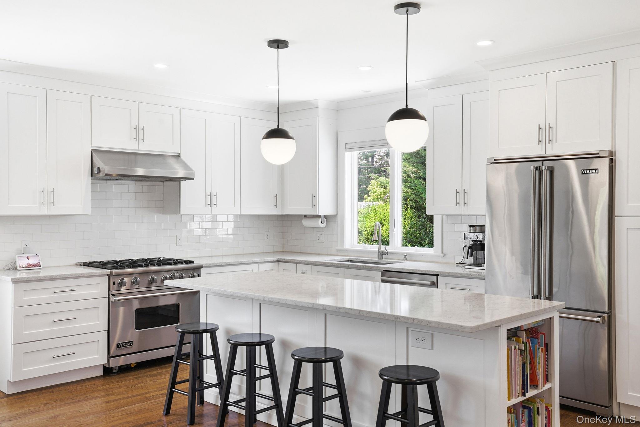 1 Kenmare Road Larchmont, NY 10538 - Photo 7 of 31 Stainless Viking appliances