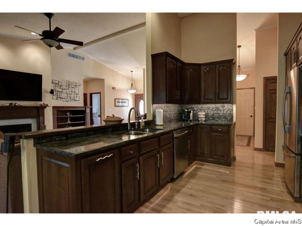 4422 Tulane Court Springfield, IL 62712 - Photo 12 of 32 Gallery Image 12