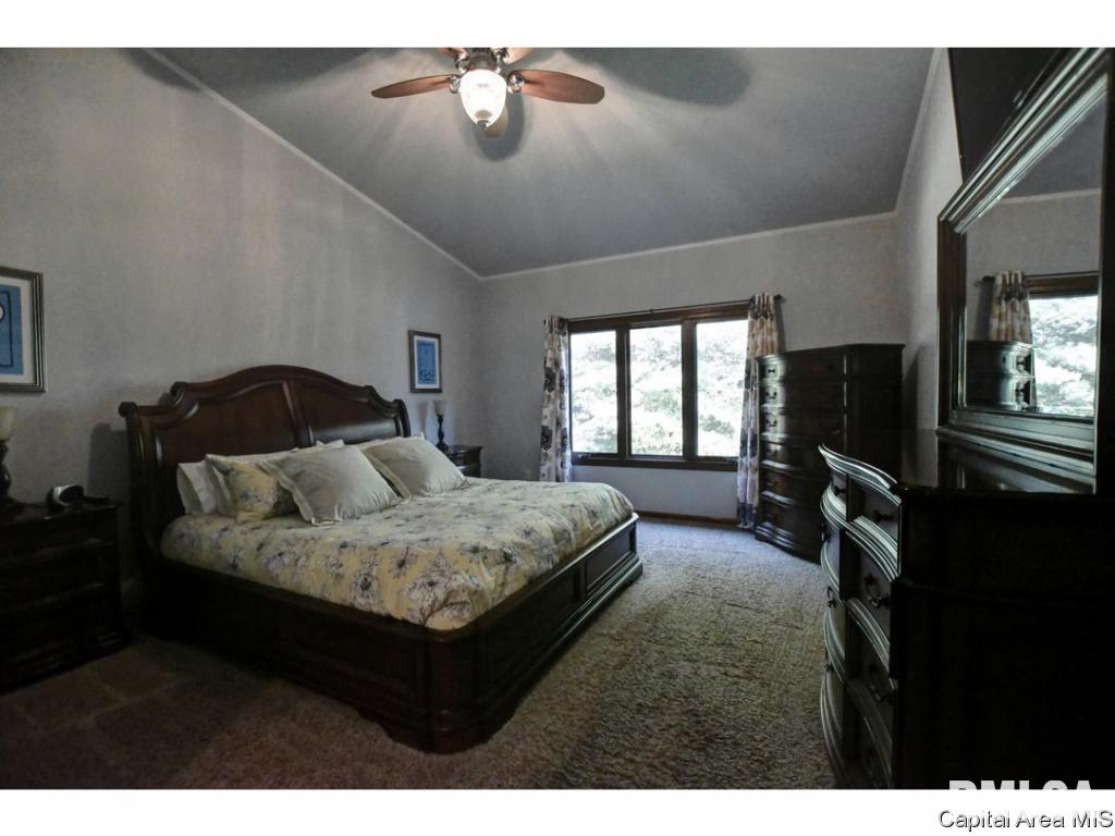 4422 Tulane Court Springfield, IL 62712 - Photo 18 of 32 Gallery Image 18
