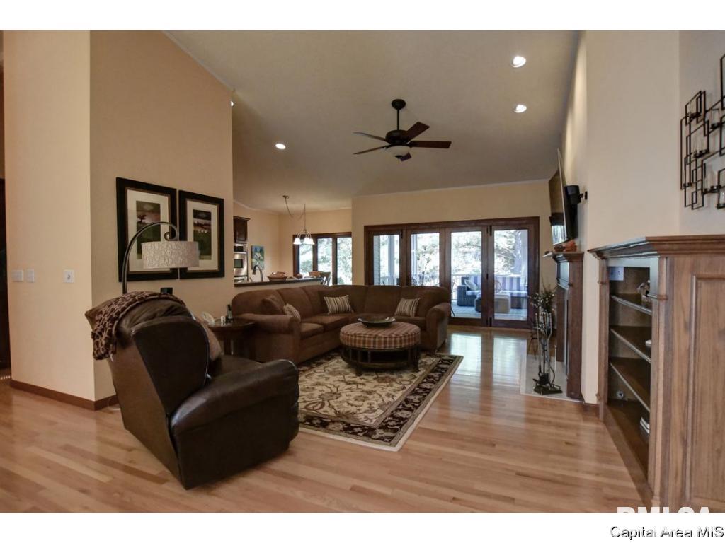 4422 Tulane Court Springfield, IL 62712 - Photo 9 of 32 Gallery Image 9