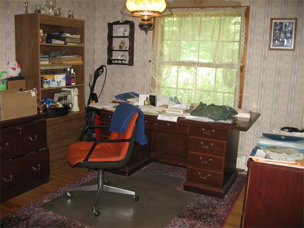 40 High Ridge Road Holden, MA 01520 - Photo 2 of 6 Gallery Image 2