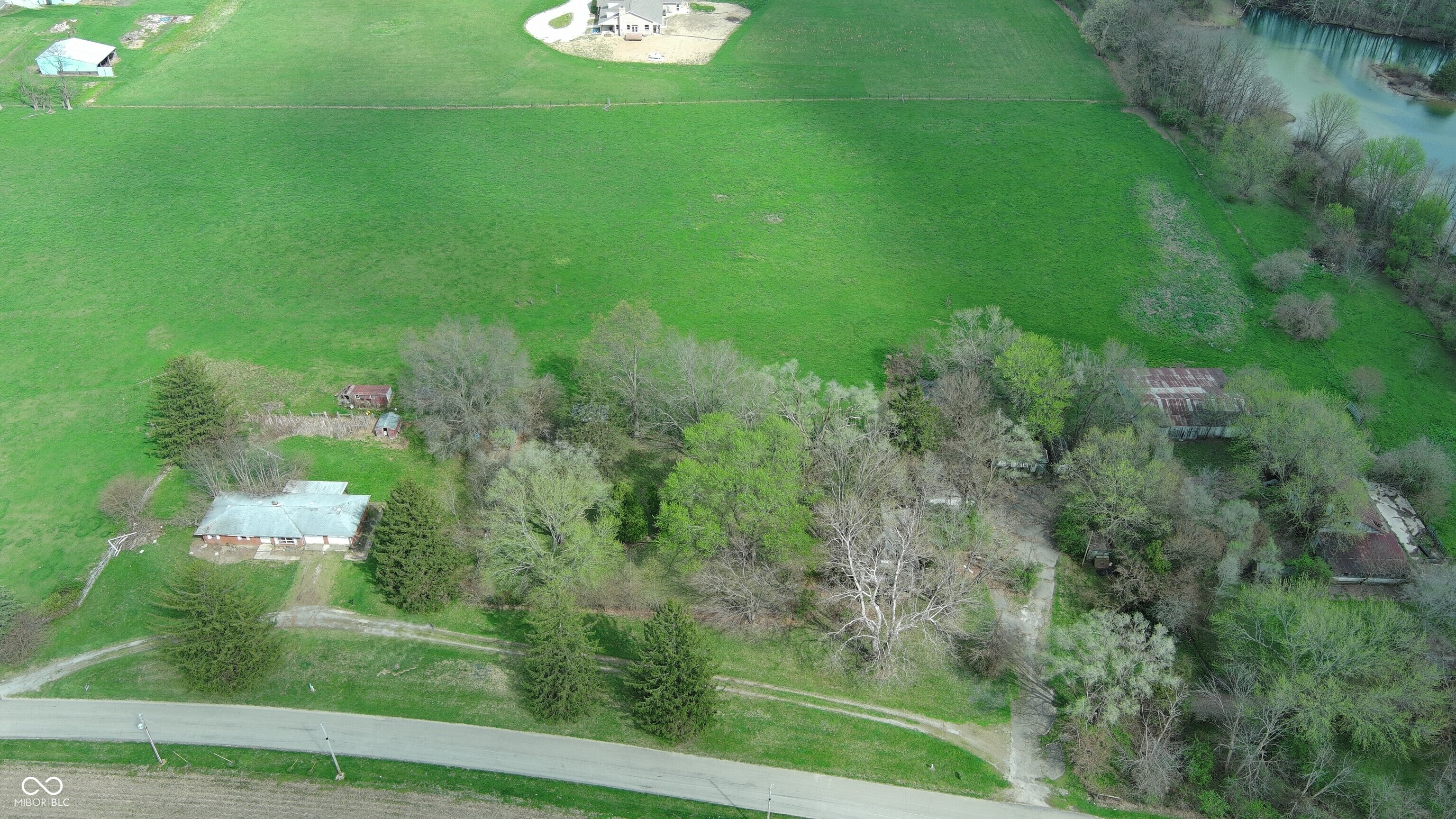 7614 South Mill Road Knightstown, IN 46148 - Photo 3 of 21