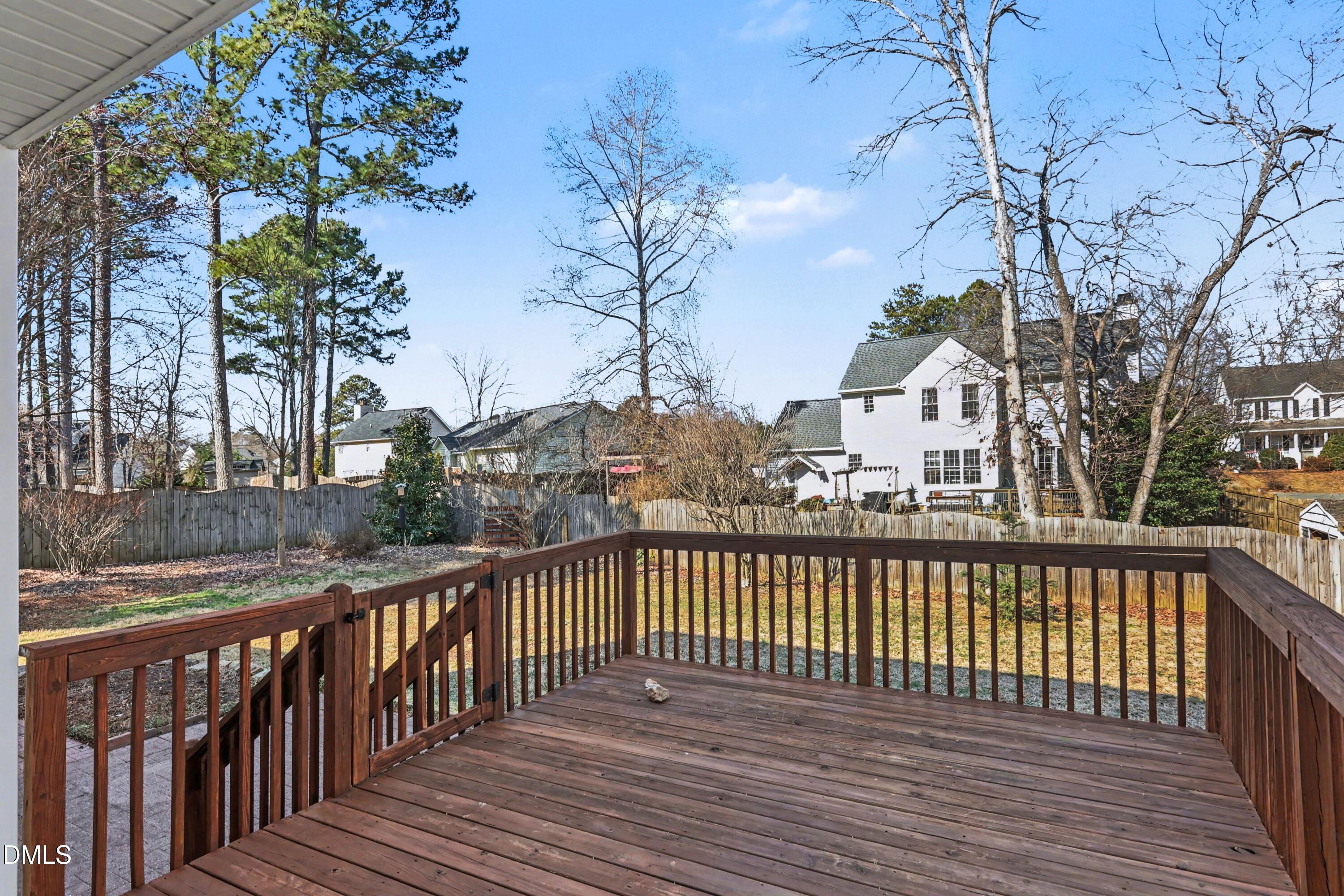 113 Crossfire Road Holly Springs, NC 27540 - Photo 24 of 39 028_file_5632