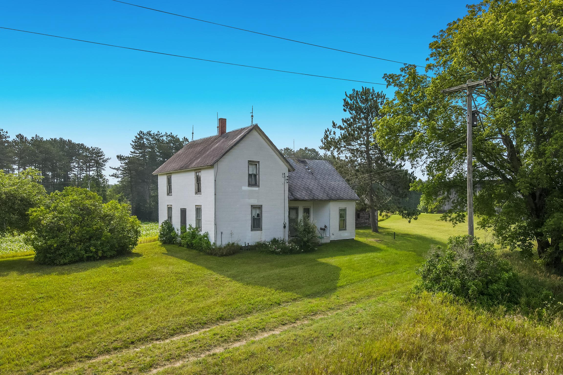 1418 Walton Road Kingsley, MI 49649 - Photo 13 of 47