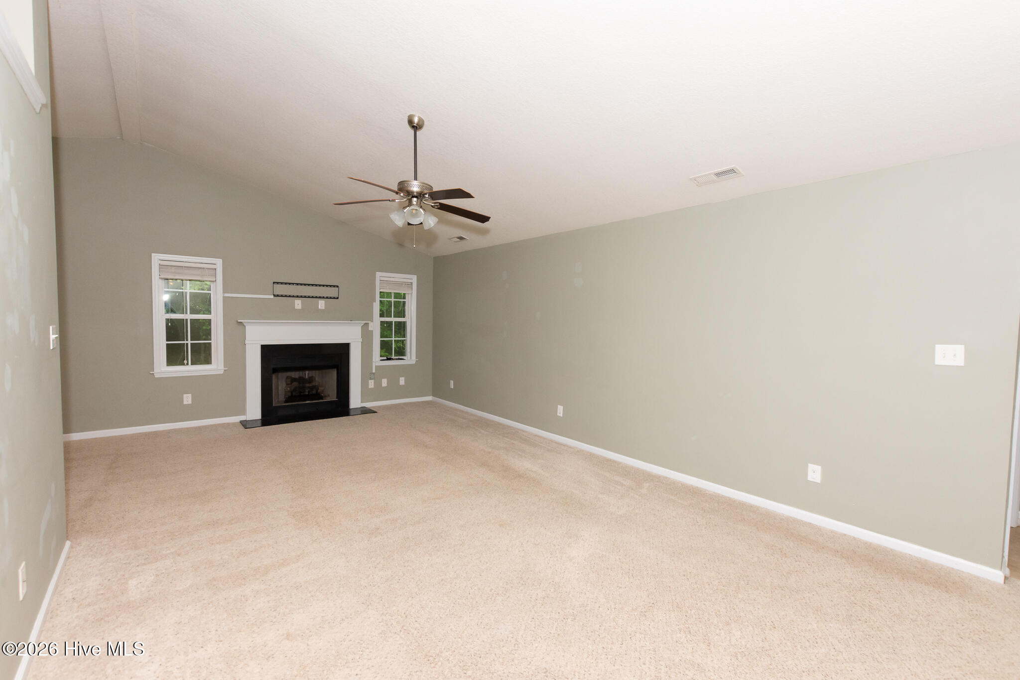 342 Old Dam Road Jacksonville, NC 28540 - Photo 5 of 45 342 Old Dam Rd-6