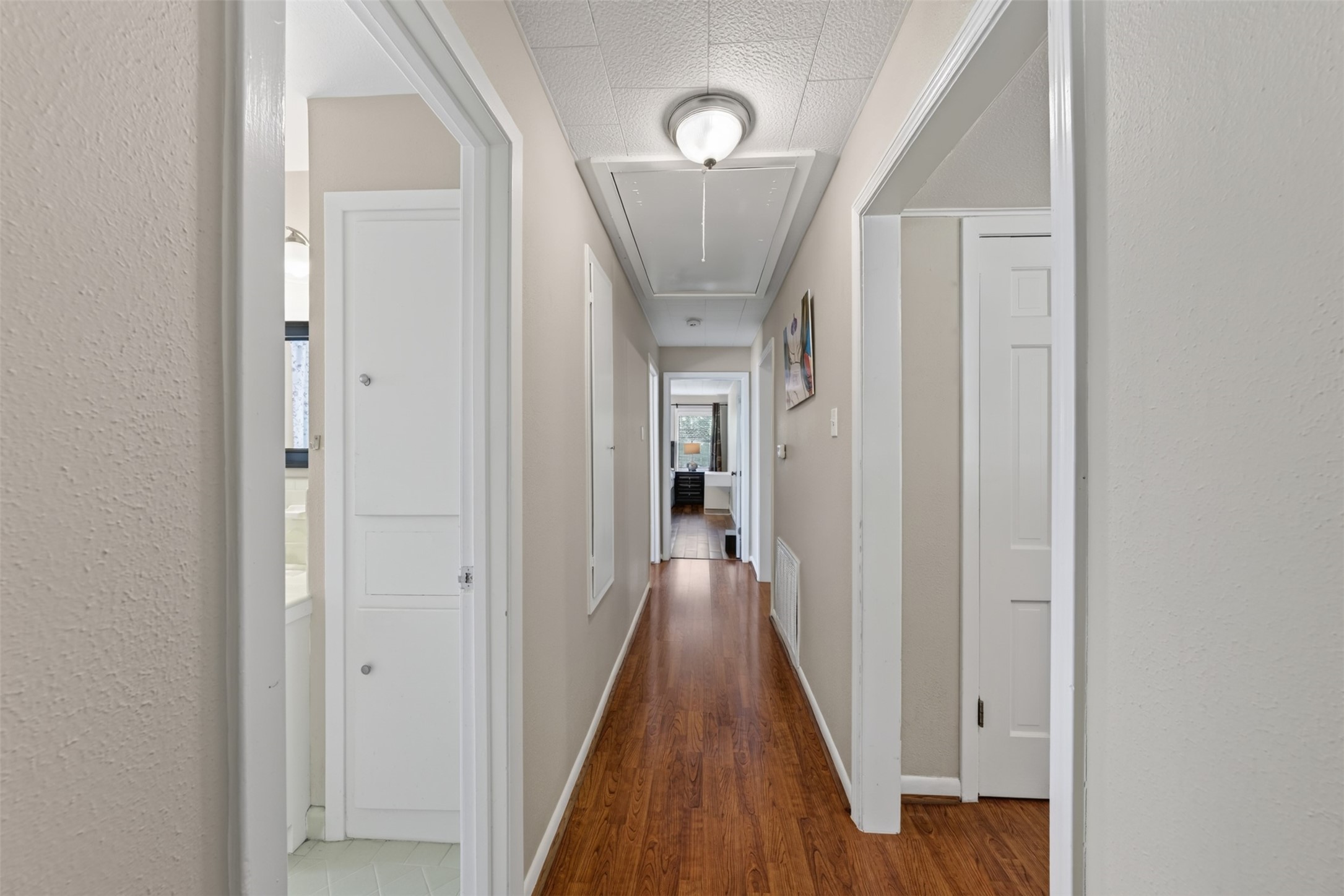 6705 Roos Road Houston, TX 77074 - Photo 19 of 36 Gallery Image 19