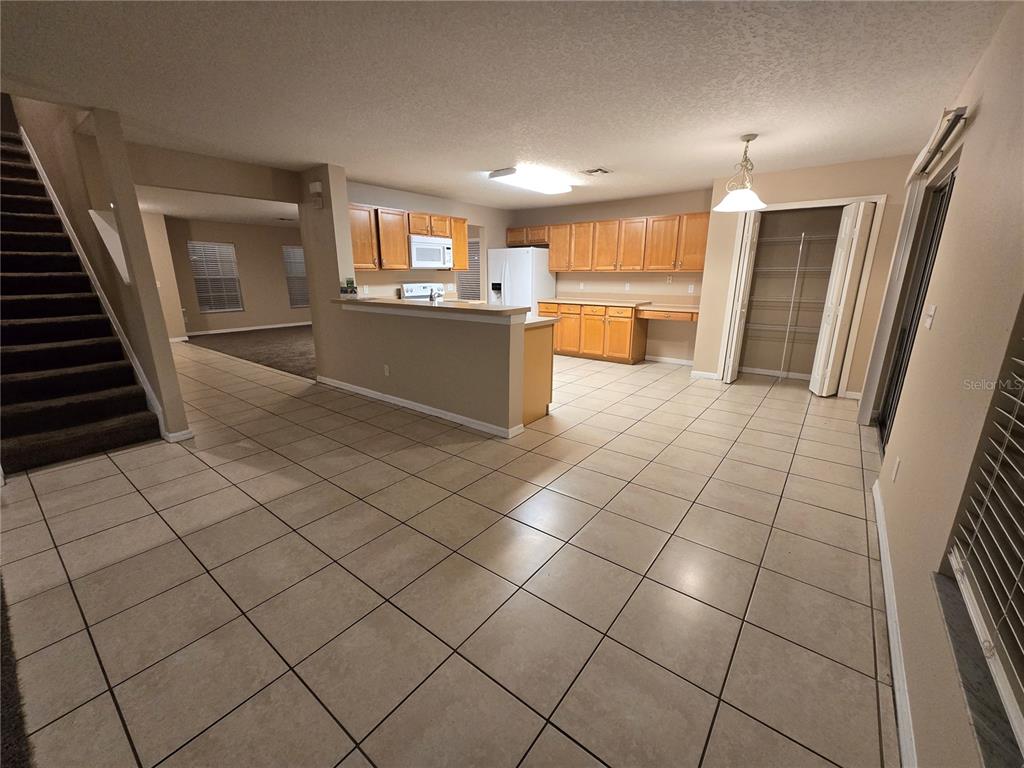8 Windrose Drive Orlando, FL 32824 - Photo 21 of 23 a view of a electric appliances in a kitchen