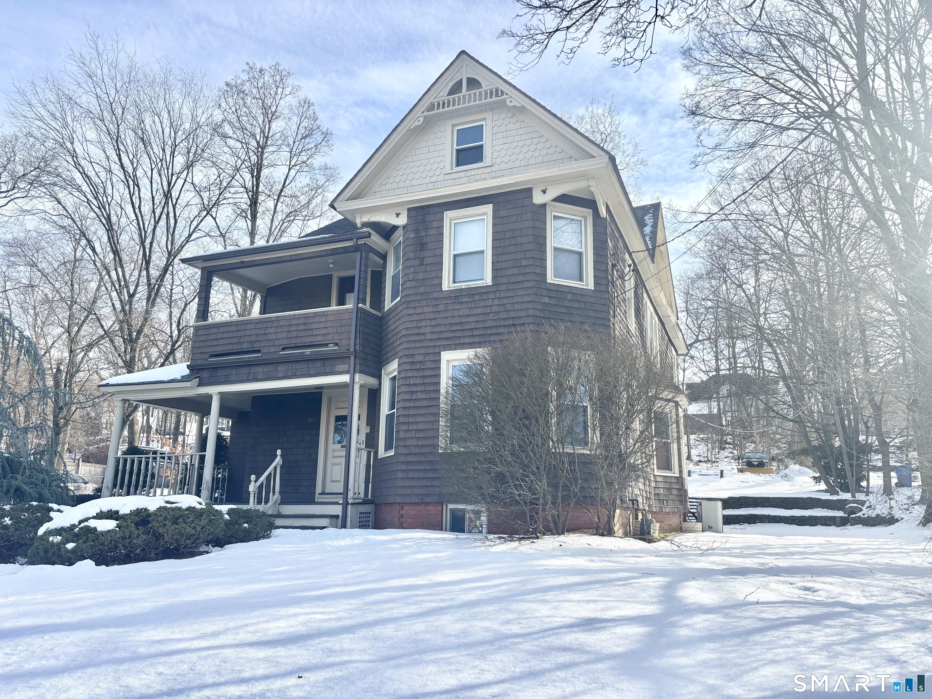 342 Center Street Manchester, CT 06040 - Photo 1 of 17