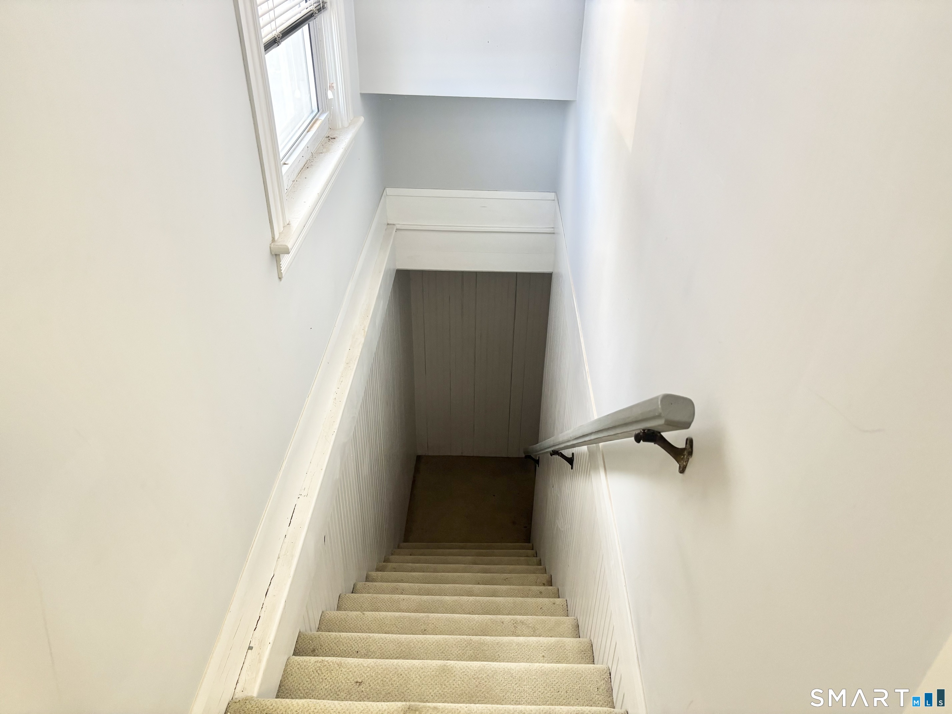 342 Center Street Manchester, CT 06040 - Photo 14 of 17