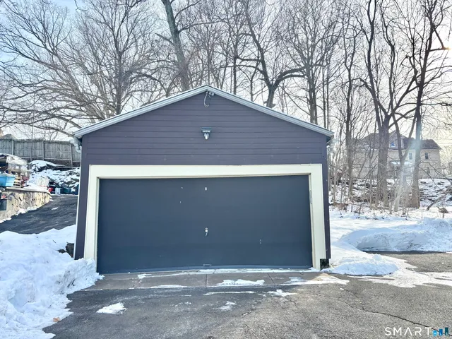 $374,900 | 342 Center Street, Manchester, CT 06040