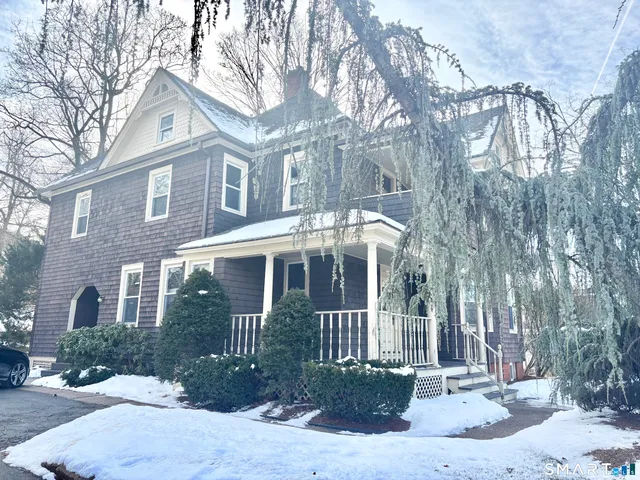 $374,900 | 342 Center Street, Manchester, CT 06040