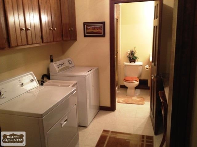 71300 Campground Road Romeo, MI 48065 - Photo 15 of 40 31238039-14.JPG