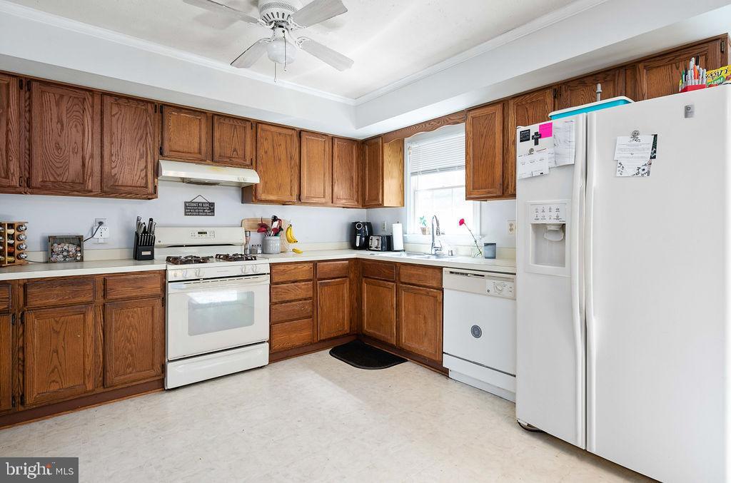 8747 Weems Road Manassas, VA 20110 - Photo 29 of 39 Gallery Image 29