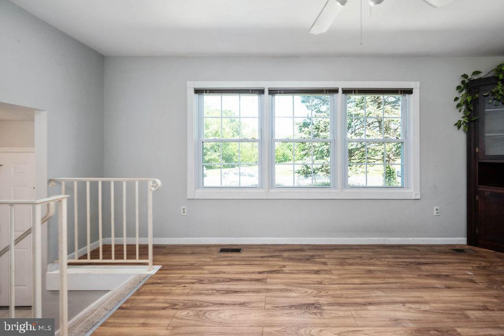 8747 Weems Road Manassas, VA 20110 - Photo 37 of 39 Gallery Image 37