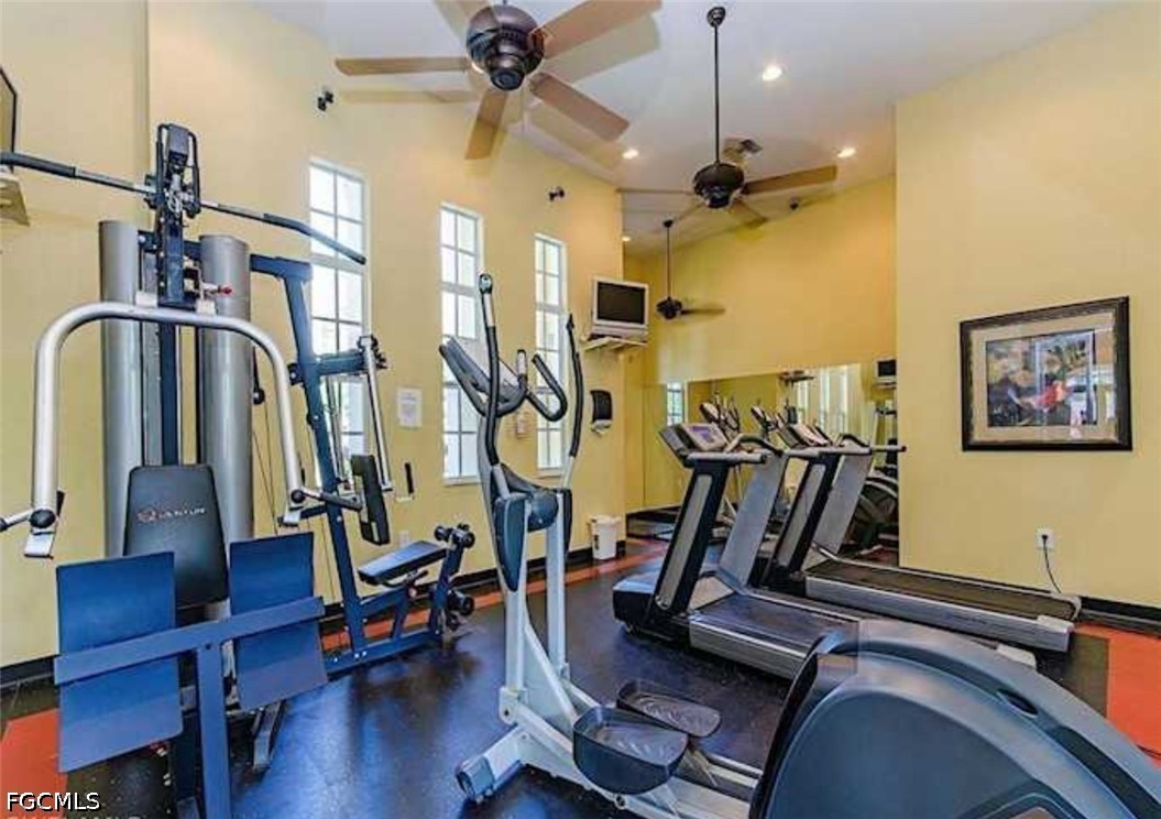 4450 Botanical Pl Circle, Unit 6 Naples, FL 34112 - Photo 30 of 33