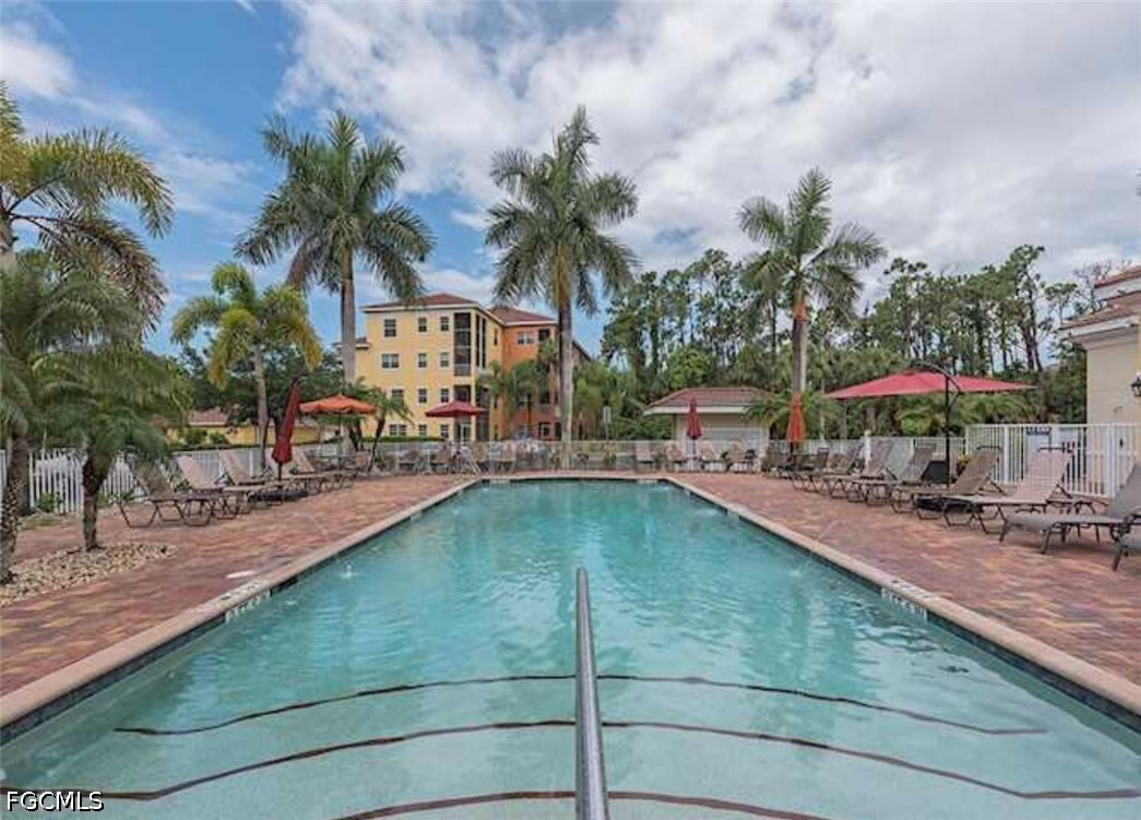 4450 Botanical Pl Circle, Unit 6 Naples, FL 34112 - Photo 31 of 33