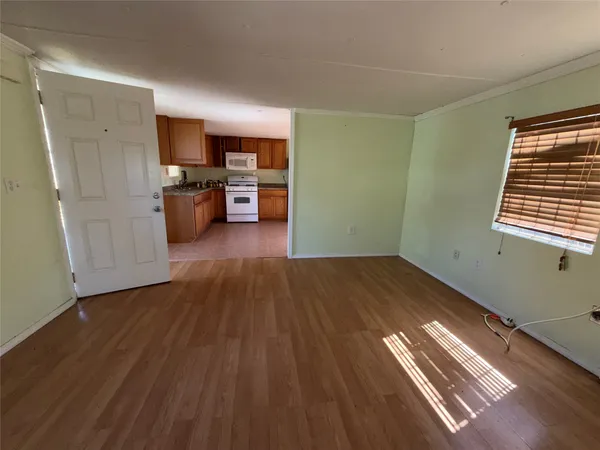 $64,000 | 417 Clay Street, Eagle Lake, TX 77434