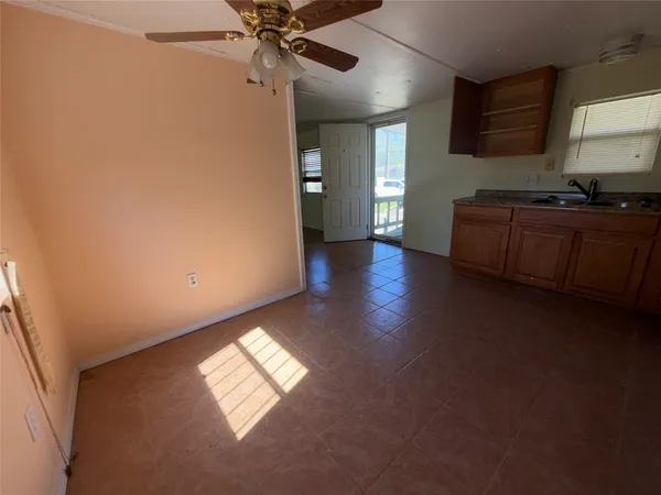 $64,000 | 417 Clay Street, Eagle Lake, TX 77434