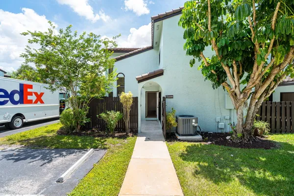$385,000 | 22300 Pineapple Walk Drive, Boca Raton, FL 33433