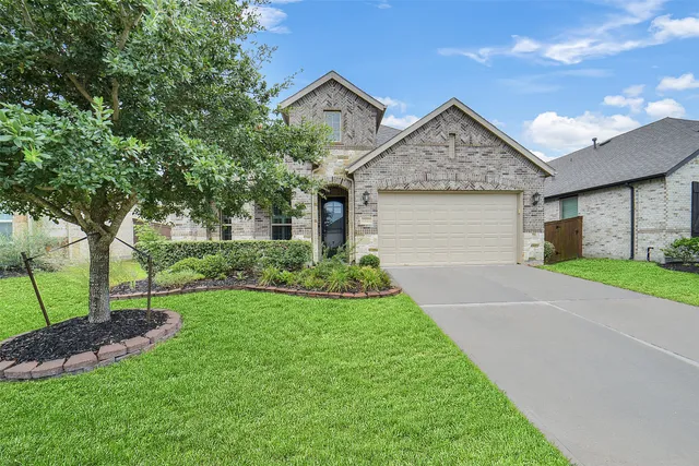 $390,000 | 7327 Evelyn Grove Drive, Spring, TX 77379