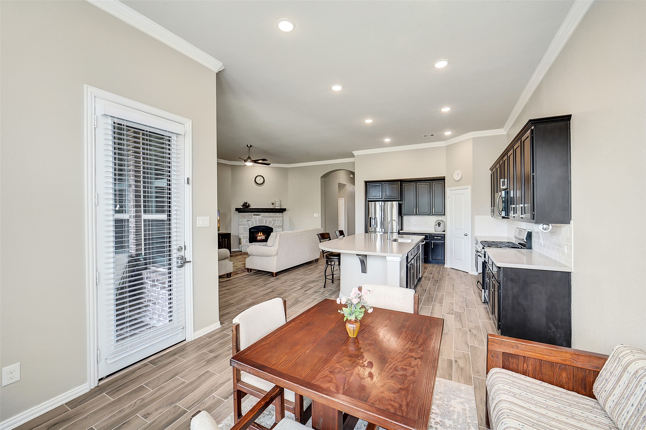 7327 Evelyn Grove Drive Spring, TX 77379 - Photo 12 of 29