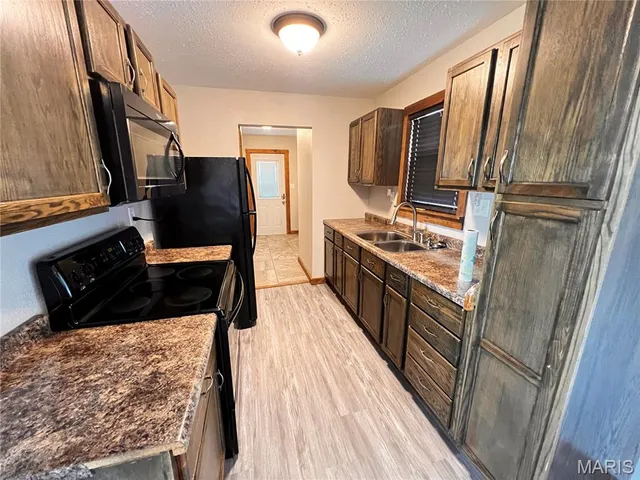 $129,000 | 107 South Washington Street, Patoka, IL 62875