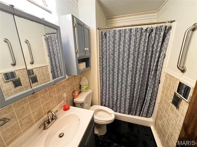 $129,000 | 107 South Washington Street, Patoka, IL 62875