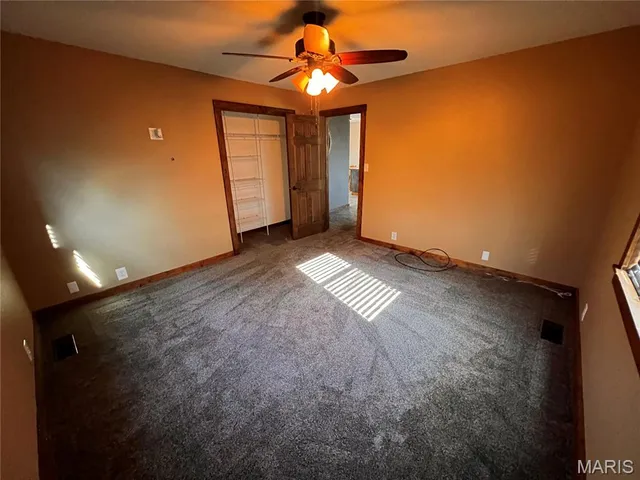 $129,000 | 107 South Washington Street, Patoka, IL 62875