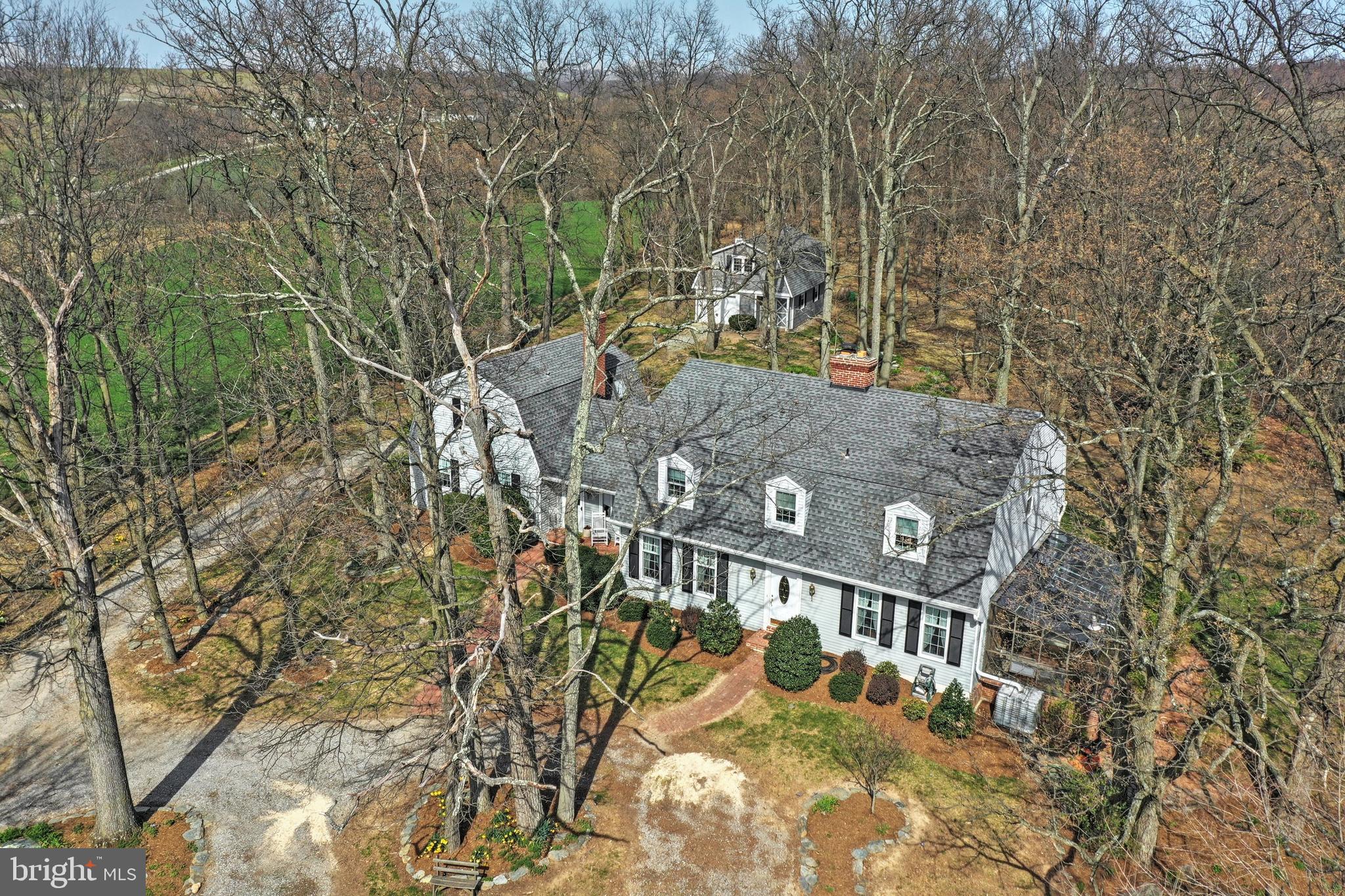 753 West Springfield Road Seven Valleys, PA 17360 - Photo 3 of 74 Gallery Image 3