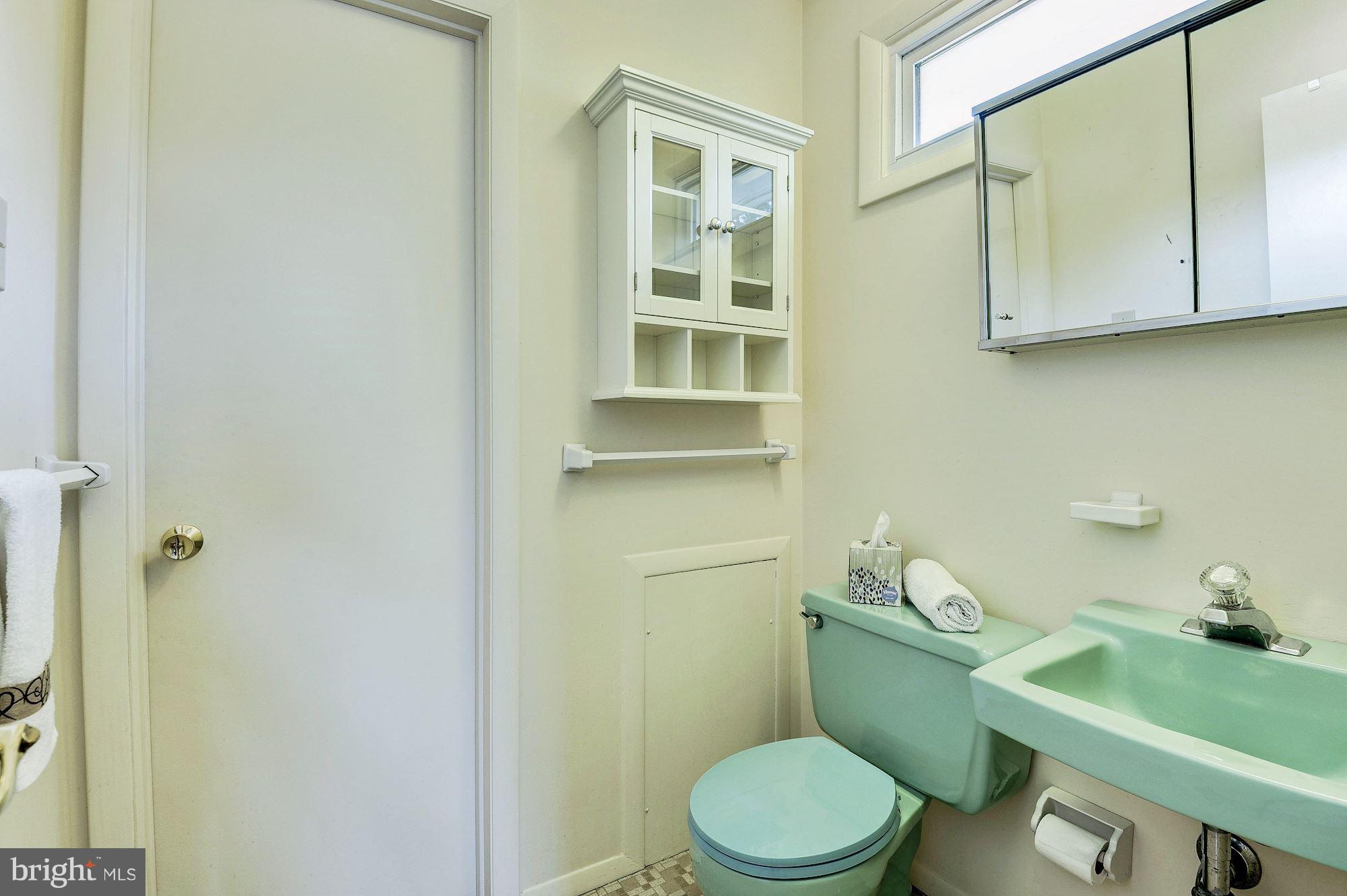 4104 Lees Corner Road Chantilly, VA 20151 - Photo 14 of 22 Bath (Master)