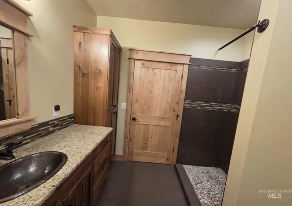 $2,499,000 | 36 Kevins Way, Garden Valley, ID 83622