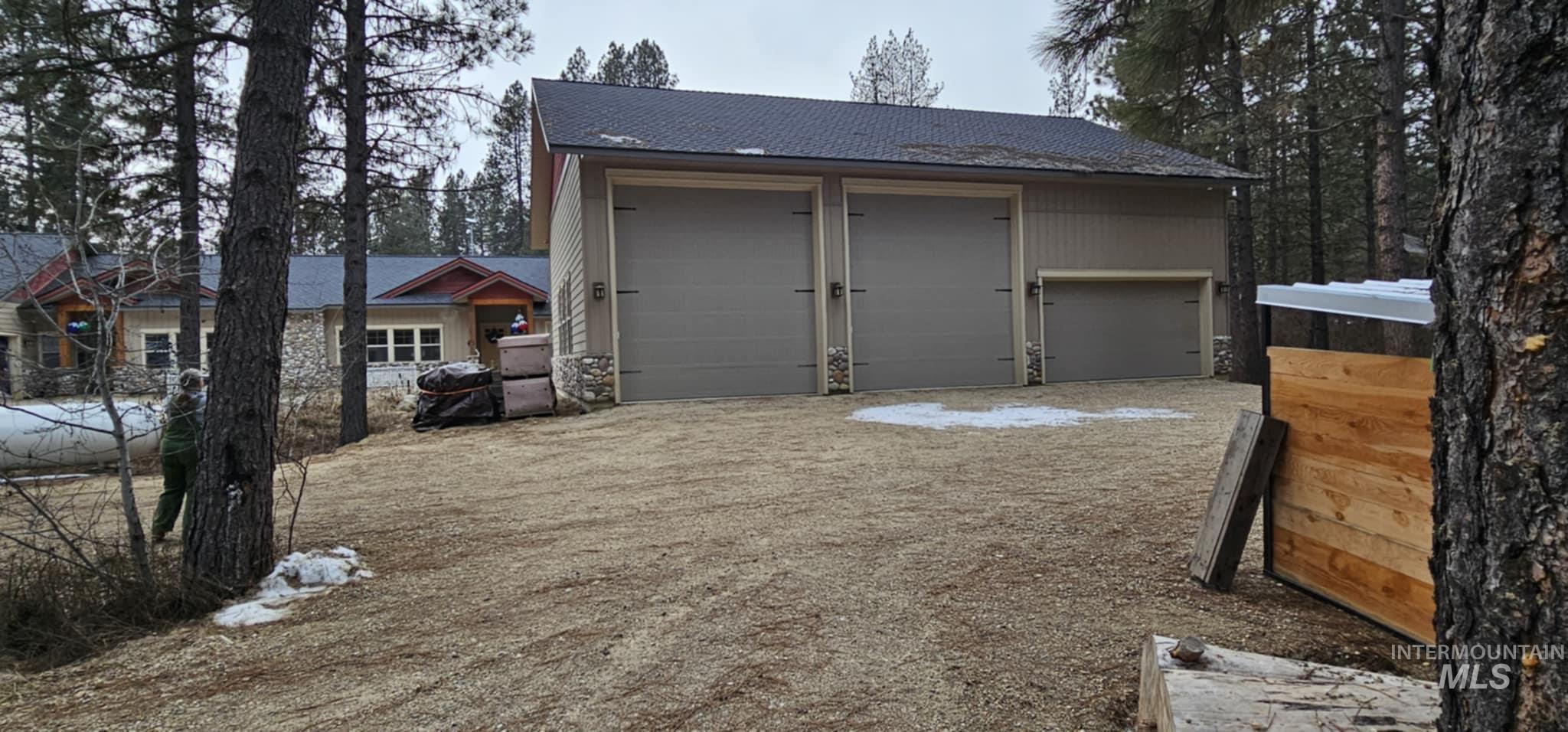 36 Kevins Way Garden Valley, ID 83622 - Photo 7 of 50 View of outdoor structure
