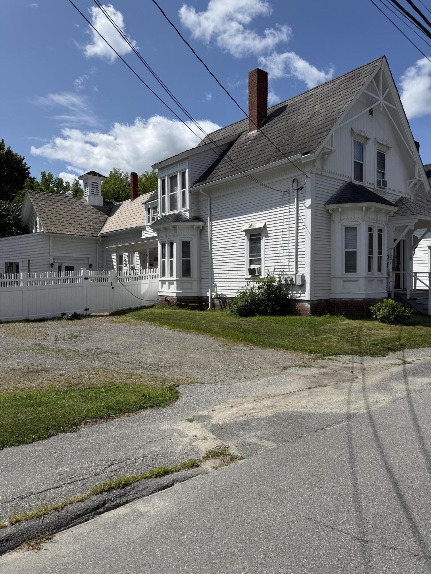 16 Winter Street, Unit 1 Waterville, ME 04901 - Photo 2 of 48 IMG_4515
