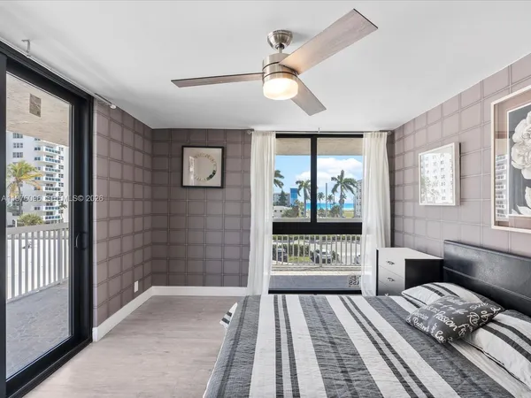 $3,000 | 1500 South Ocean Drive, Unit 3G, Hollywood, FL 33019