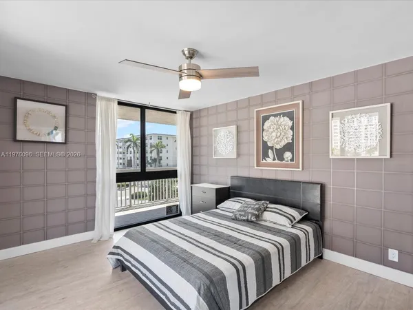 $3,000 | 1500 South Ocean Drive, Unit 3G, Hollywood, FL 33019