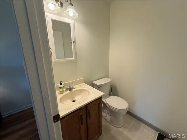 $210,000 | 3 Wenona Drive, Washington, MO 63090
