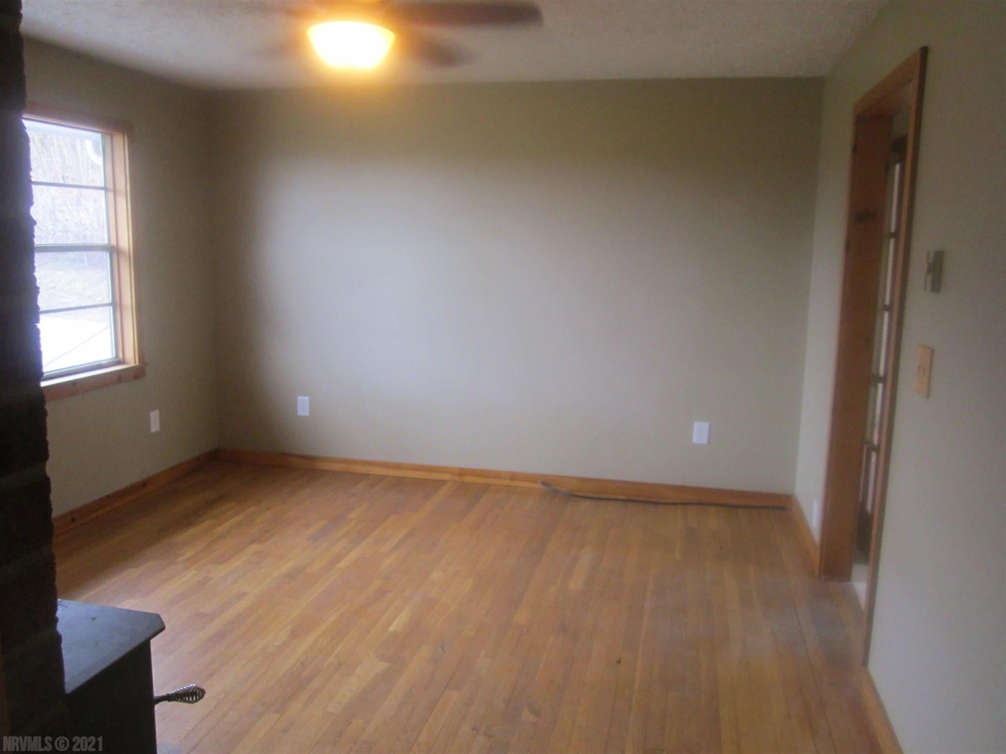 949 Switchback Road Christiansburg, VA 24073 - Photo 10 of 35 Gallery Image 10