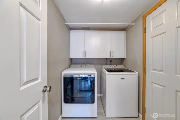 $1,150,000 | 4905 Northeast 19th Court, Renton, WA 98059