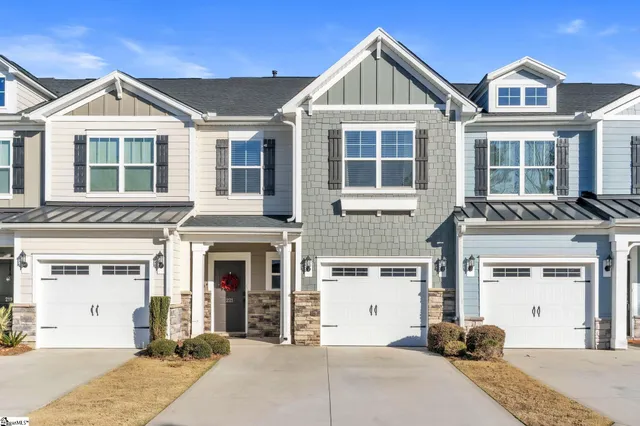 $350,000 | 221 Nautique Court, Anderson, SC 29625