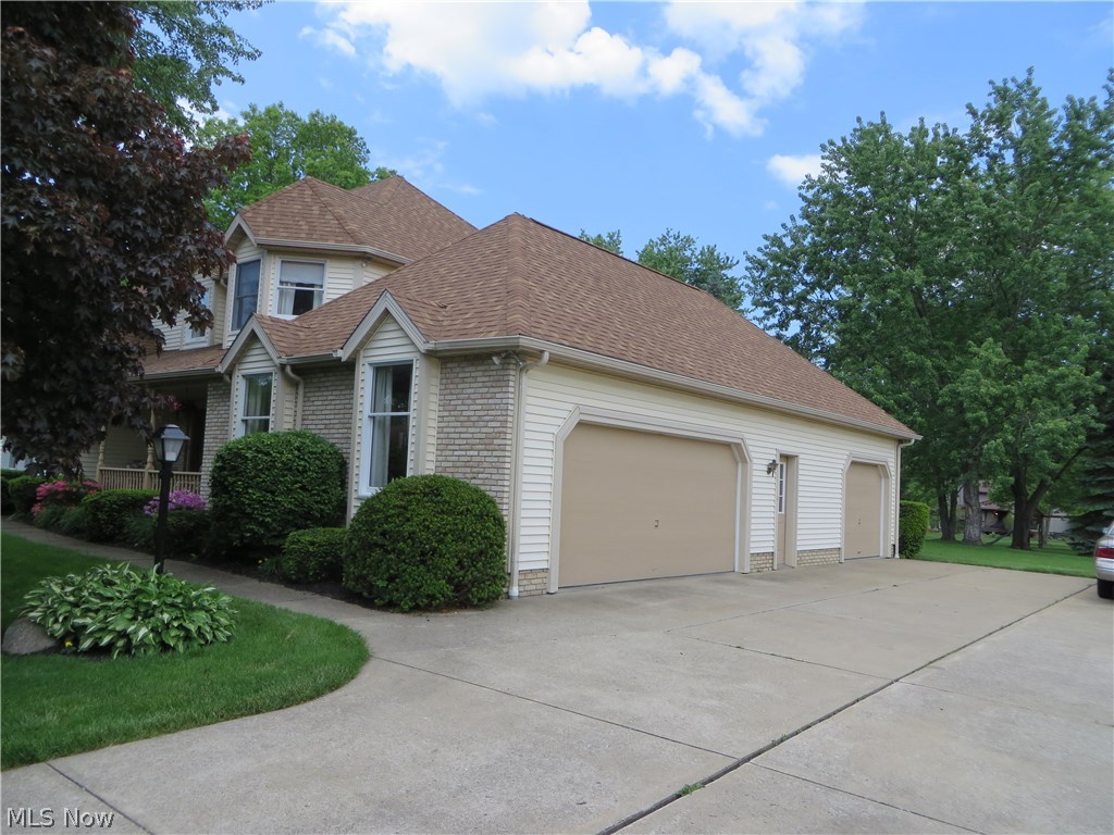 5211 Trent Road Northwest Canton, OH 44708 - Photo 4 of 19 Gallery Image 4