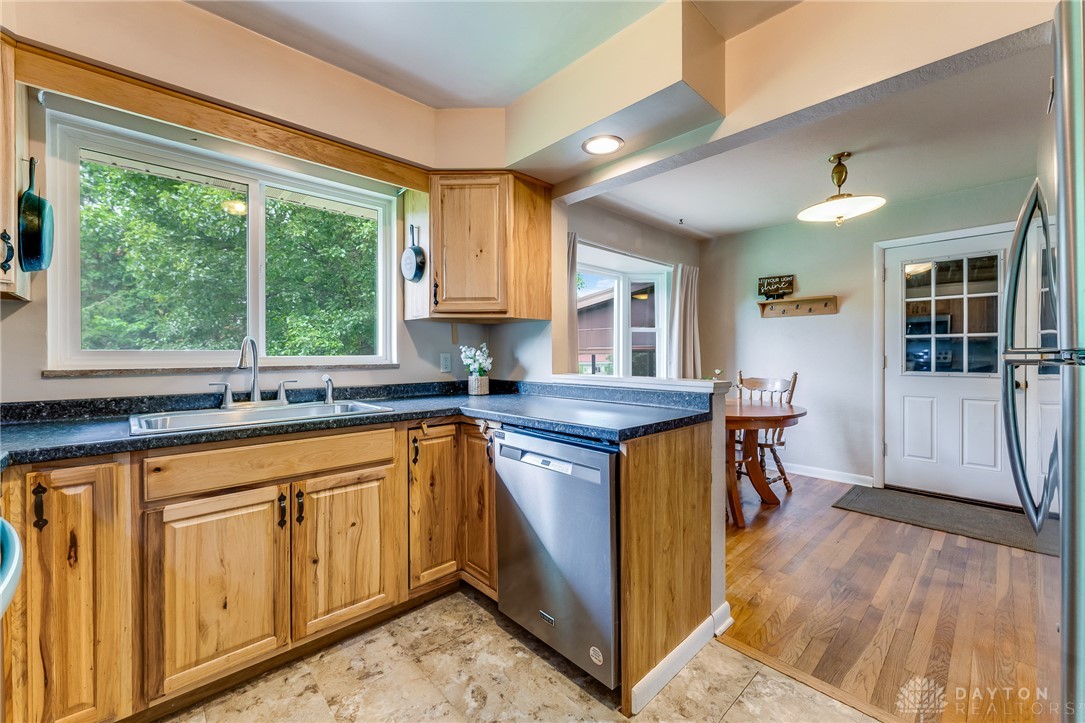 4841 West Ridgewood Road Springfield, OH 45503 - Photo 10 of 48