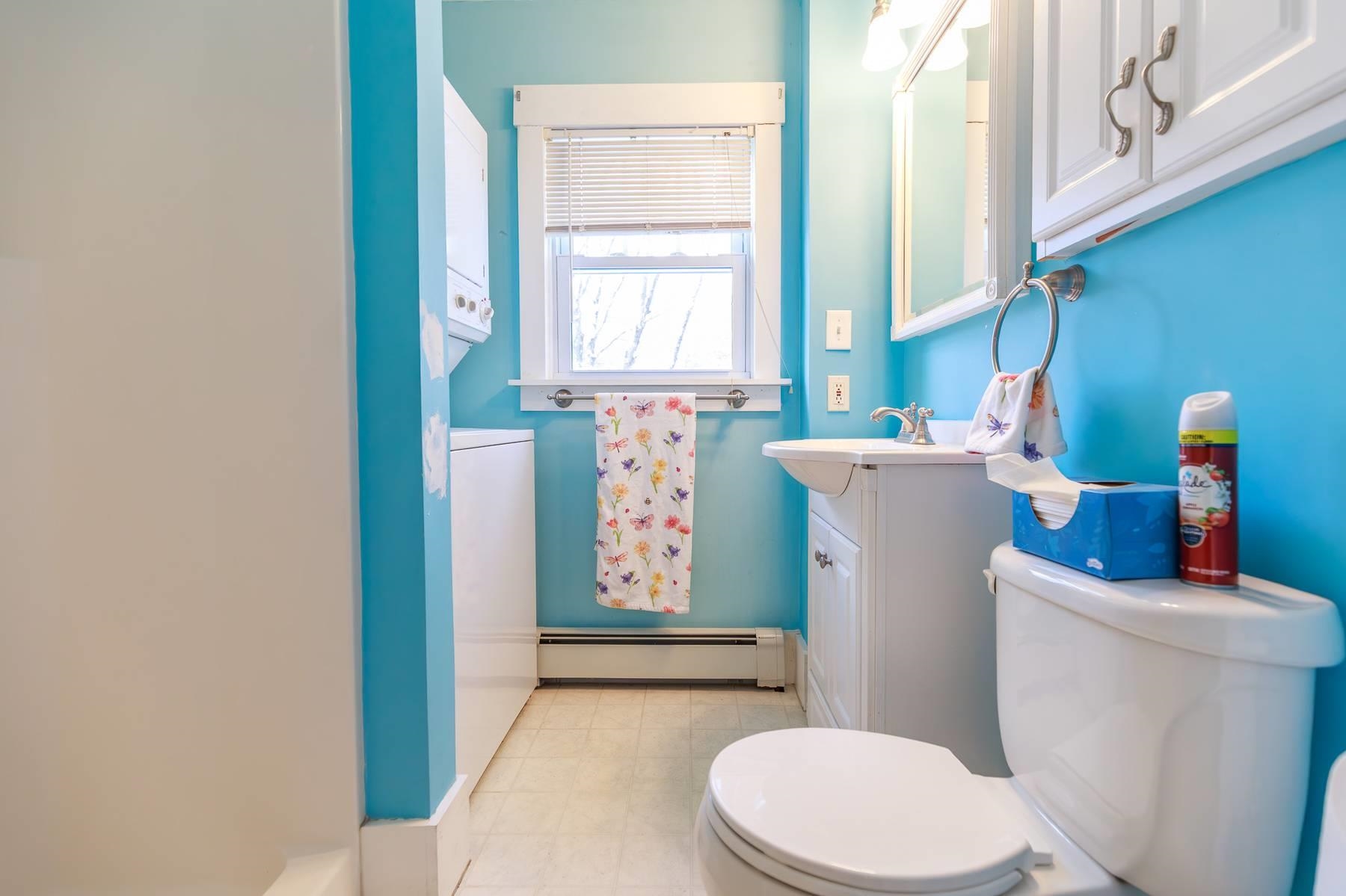 470 Court Street Keene, NH 03431 - Photo 14 of 49