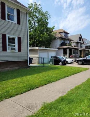 $1,250 | 2500 Delaware Avenue, Buffalo, NY 14216