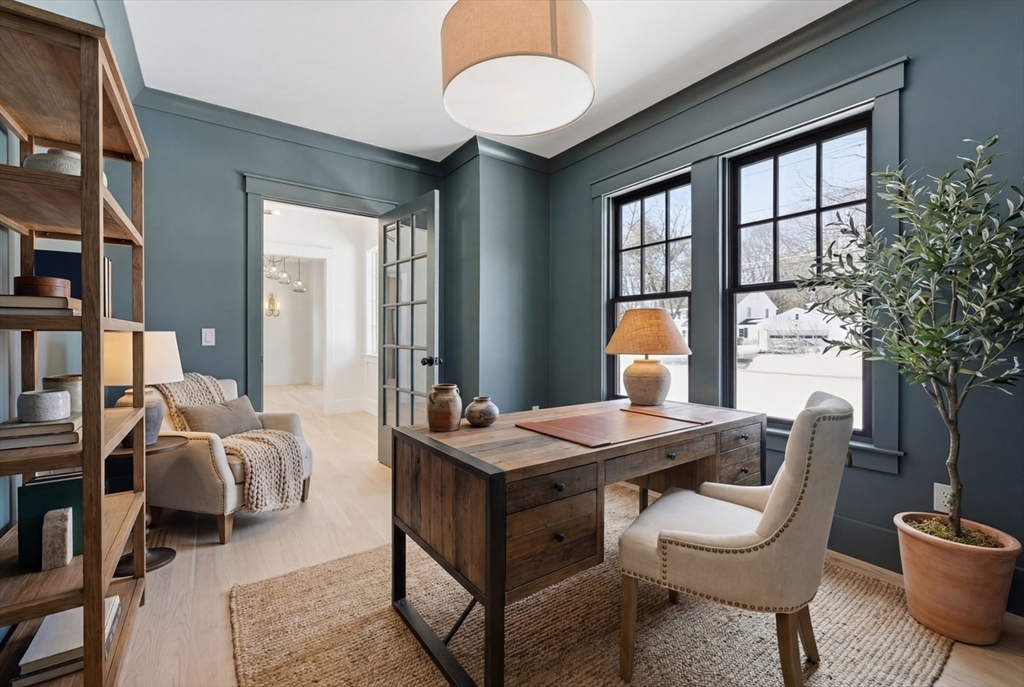 51 Revolutionary Road Concord, MA 01742 - Photo 8 of 32