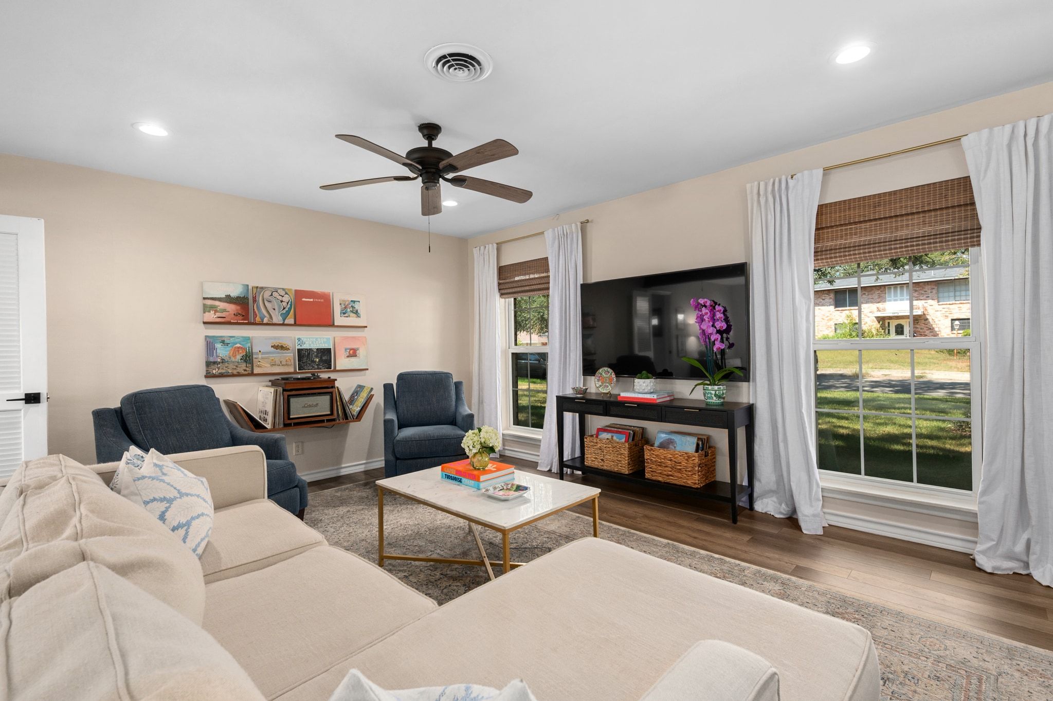 5605 Exeter Drive Austin, TX 78723 - Photo 8 of 32