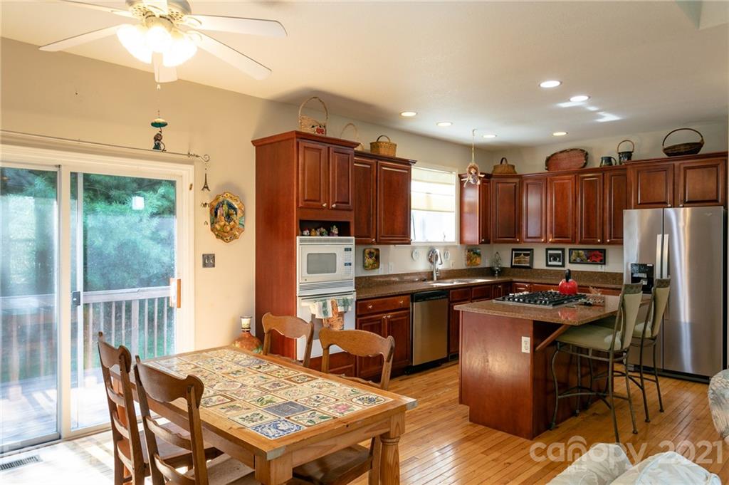 56 Dalya Road Swannanoa, NC 28778 - Photo 9 of 48 Gallery Image 9