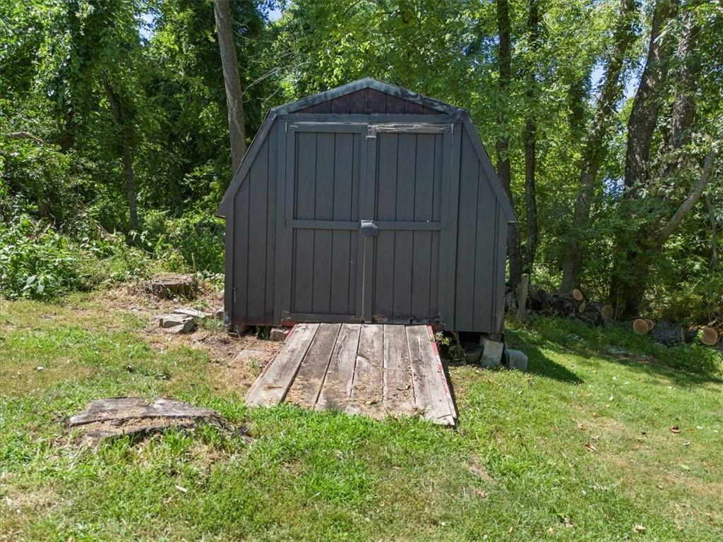 1143 Altman Road Jeannette, PA 15644 - Photo 44 of 50 a view of backyard with green space