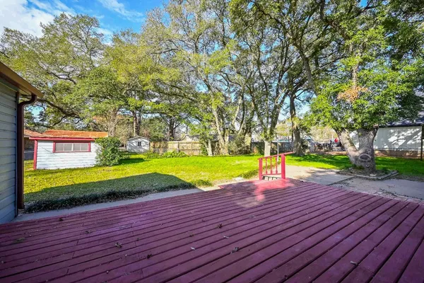 $2,100 | 1707 Key Street, Waller, TX 77484
