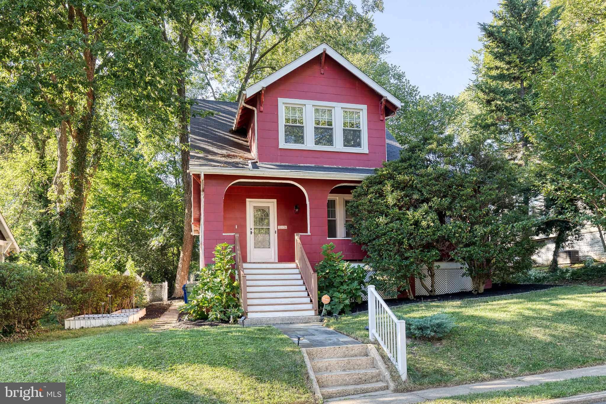 716 Cedarcroft Road Baltimore, MD 21212 - Photo 1 of 38