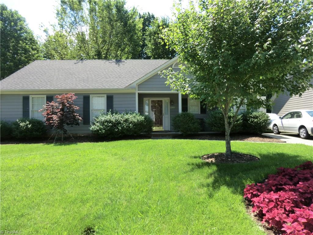 2207 Acorn Ridge Road Greensboro, NC 27407 - Photo 1 of 18 Gallery Image 1